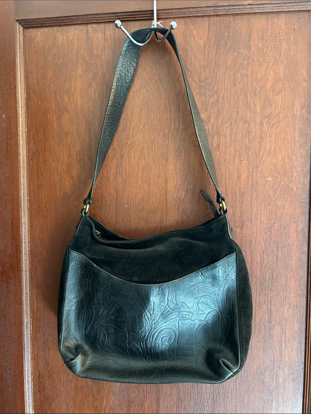 Maxx New York Black Leather & Suede Shoulder Bag